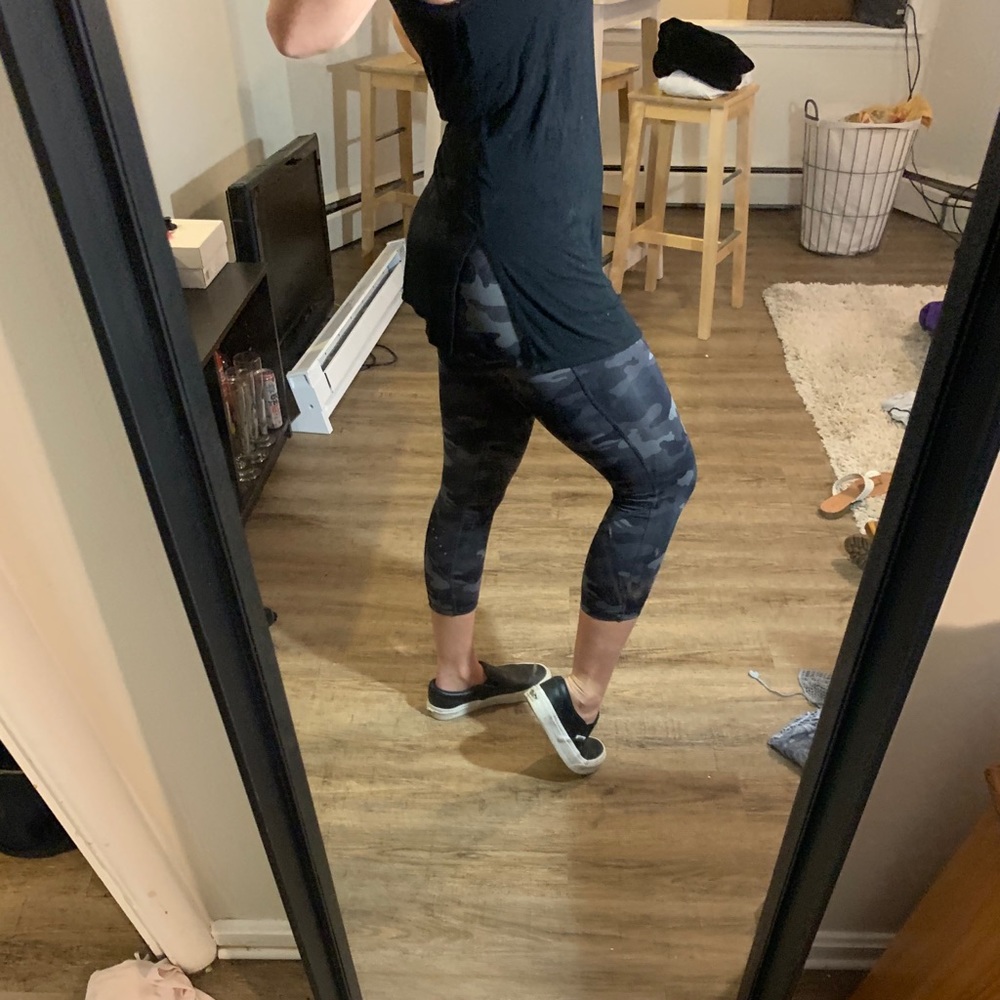 Fabletics Top - Picture 3 of 4